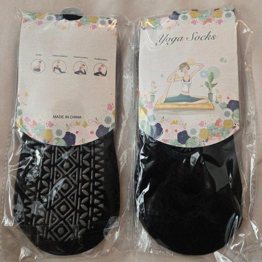 Two Pairs Non-Slip Yoga Socks new and unused
